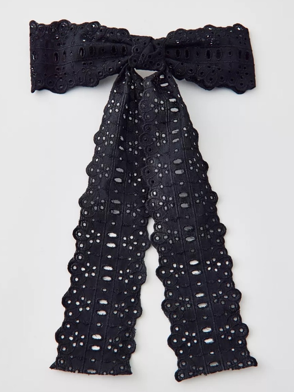 Urban Outfitters Willa Eyelet Bow Hair Clip - black lace hair bow